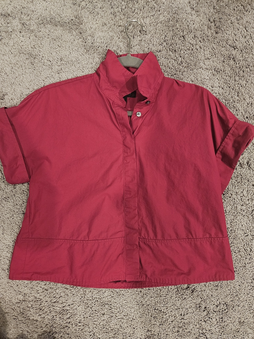 Banana Republic Factory Short-Sleeve Button-Down Top in Fuschsia Red